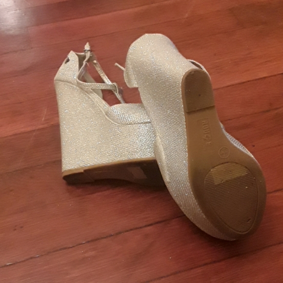 Wedge silver shoe - Picture 3 of 4